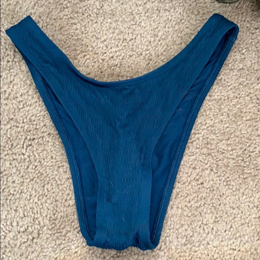 Brand new Arie Cheekie Bikini bottoms